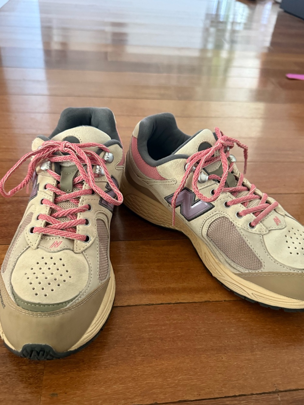 New Balance 2002R Hiking Pack Size 9M